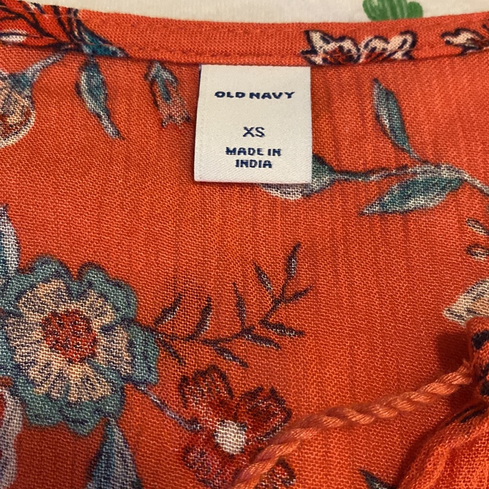 Old Navy Bundle - Picture 8 of 14